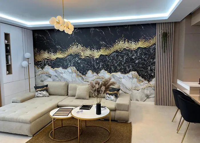 Sas 2 Luxury Apartment